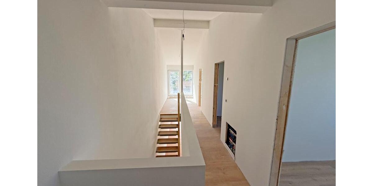 Etagenwohnung Kappeln - 3 Zimmer, 148 m&sup2;, 1.680&euro; | Angebot:24176668