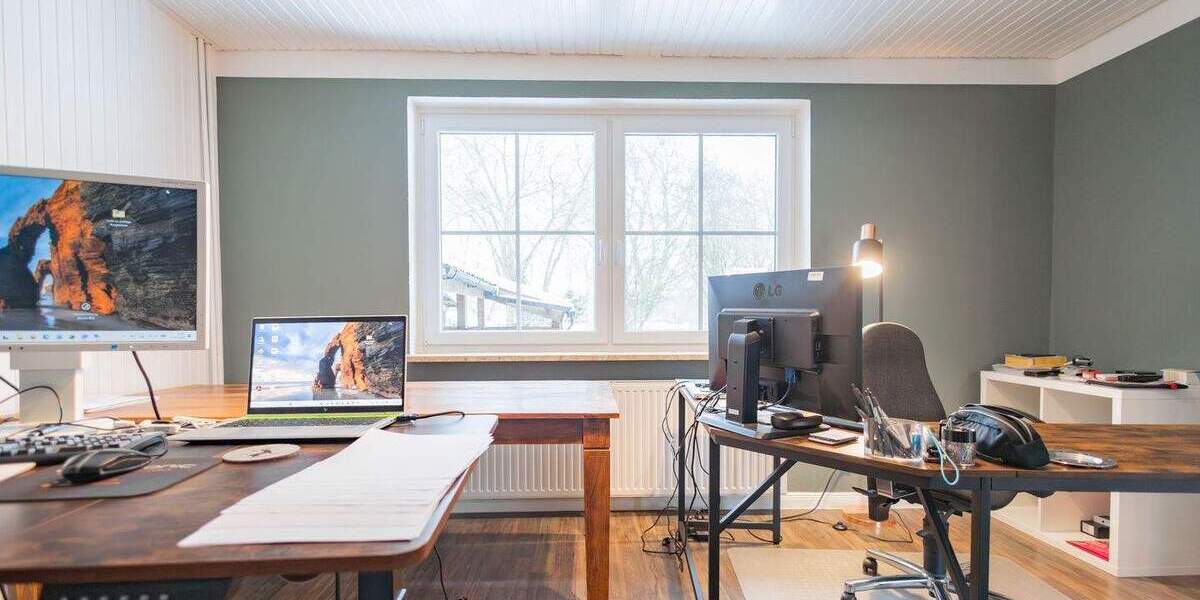 Mehrfamilienhaus, Wohnhaus Lohe-Föhrden Föhrden - 8 Zimmer, 195 m&sup2;, 299.000&euro; | Angebot:25728177