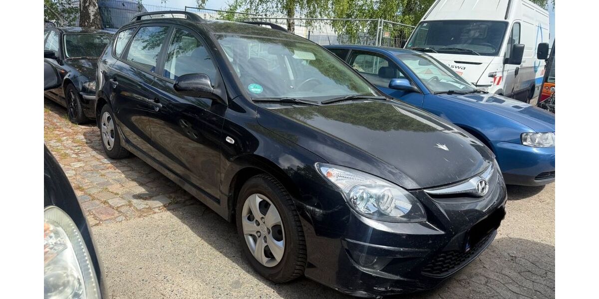 Hyundai i30 280.555 km 999 &euro; Rendsburg 24768