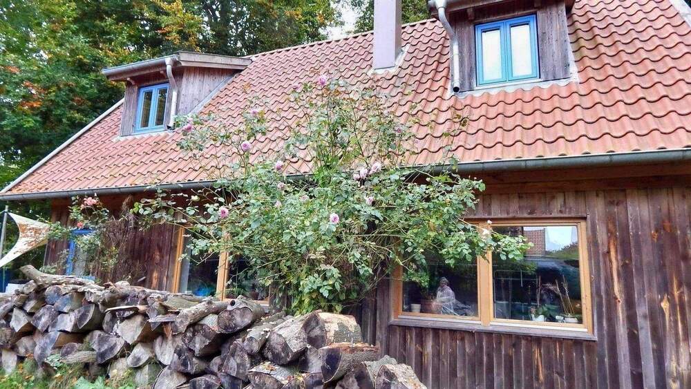 Mehrfamilienhaus, Wohnhaus Rieseby - 9 Zimmer, 365 m&sup2;, 899.000&euro; | Angebot:25700026