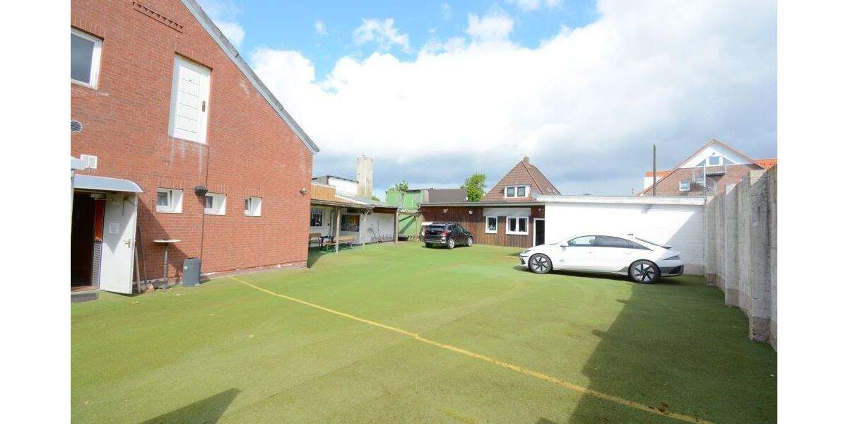 Mehrfamilienhaus, Wohnhaus Büdelsdorf - 580.000&euro; | Angebot:25735469