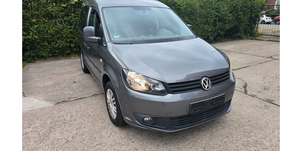 VW Caddy 139.838 km 6.990 &euro; Rendsburg 24768