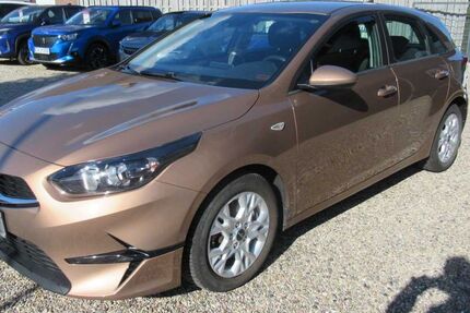 Kia ceed / Ceed 89.300 km 13.950 &euro; Gettorf 24214