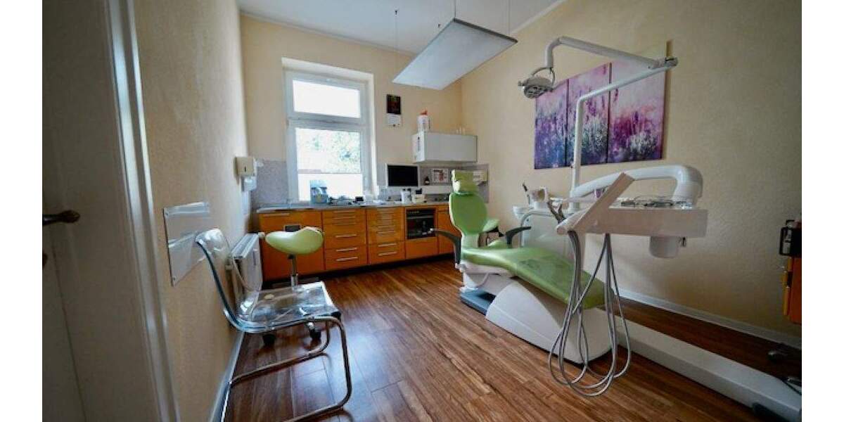 Gewerbeobjekt Rendsburg - 8 Zimmer, 160 m&sup2;, 229.000&euro; | Angebot:25779951