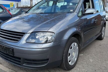 VW Touran 190.000 km 3.980 &euro; Rendsburg 24768