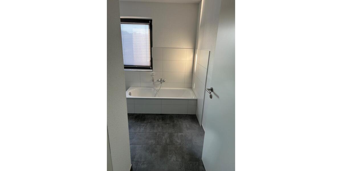 Reihenhaus Schleswig - 4 Zimmer, 128 m&sup2;, 1.280&euro; | Angebot:26674251