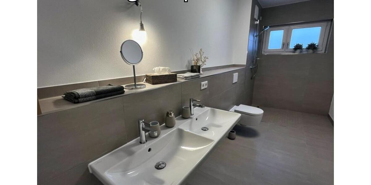 Etagenwohnung Schleswig - 2 Zimmer, 79 m&sup2;, 1.341&euro; | Angebot:25881578