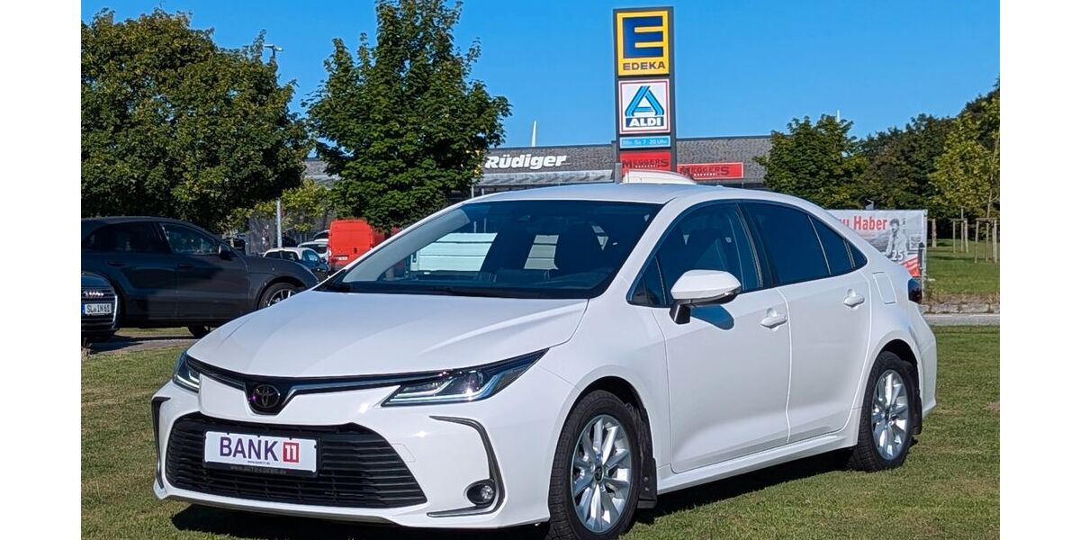Toyota Corolla 43.000 km 19.695 &euro; Silberstedt 24887