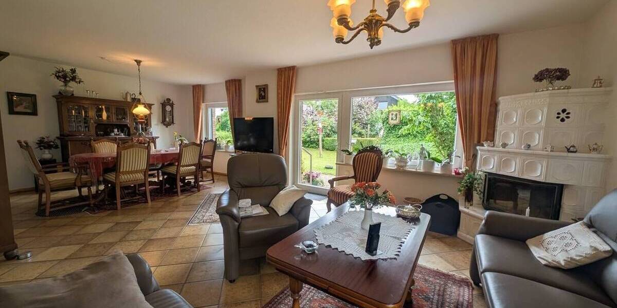 Einfamilienhaus Schleswig - 5 Zimmer, 141 m&sup2;, 425.000&euro; | Angebot:25671785