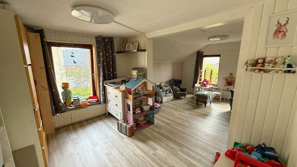 Einfamilienhaus Oeversee Munkwolstrup - 7 Zimmer, 180 m&sup2;, 259.000&euro; | Angebot:25672129