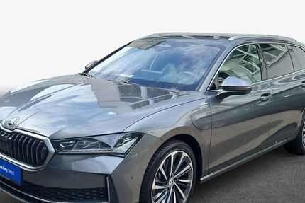 Skoda Superb 44.700 km 44.980 &euro; Rendsburg 24768