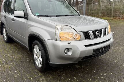 Nissan X-Trail 242.000 km 5.980 &euro; Rendsburg 24768