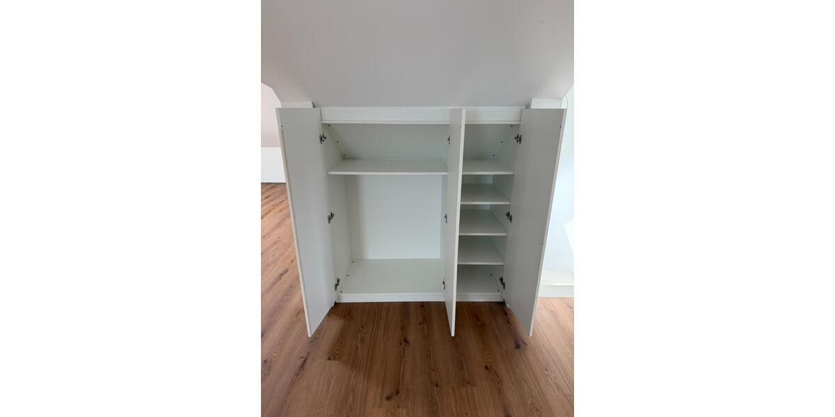 Dachgeschoßwohnung Fahrdorf - 3 Zimmer, 92 m&sup2;, 1.600&euro; | Angebot:25931741