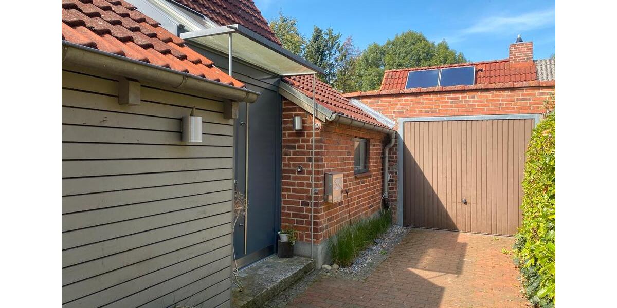 Einfamilienhaus Bredenbek - 6 Zimmer, 100 m&sup2;, 349.000&euro; | Angebot:26091005