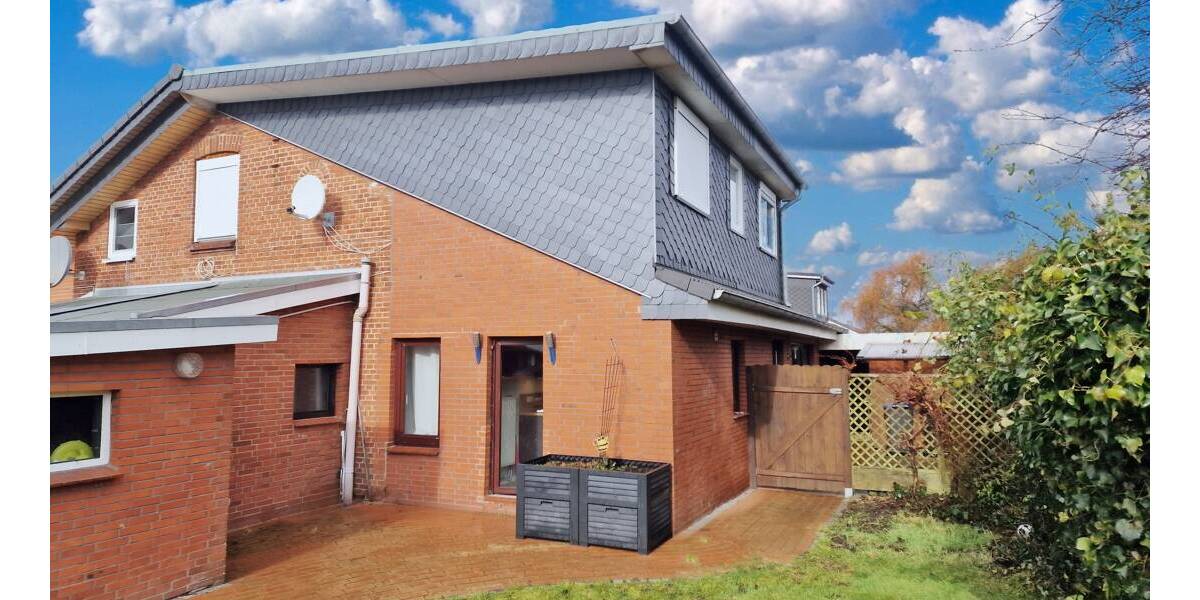 Doppelhaushälfte Büdelsdorf - 5 Zimmer, 144 m&sup2;, 330.000&euro; | Angebot:26247278