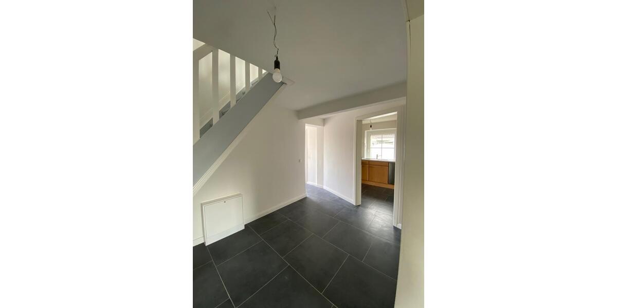 Einfamilienhaus Kropp - 4 Zimmer, 100 m&sup2;, 1.200&euro; | Angebot:26419421