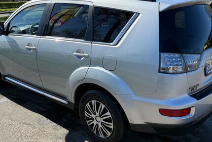 Mitsubishi Outlander 200.000 km 5.495 &euro; Oeversee 24988