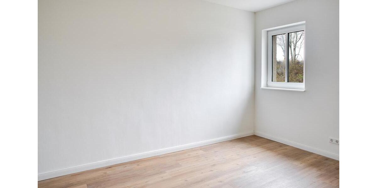 Reihenhaus Rieseby - 6 Zimmer, 200 m&sup2;, 2.240&euro; | Angebot:24392495