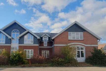 Haus Dörpstedt - 16 Zimmer, 750 m&sup2;, 1.100.000&euro; | Angebot:22908192