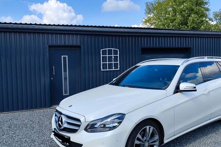 Mercedes-Benz E 200 166.000 km 15.500 &euro; Schuby 24850