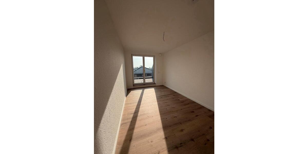 Etagenwohnung Westerrönfeld - 5 Zimmer, 145 m&sup2;, 1.780&euro; | Angebot:25886849