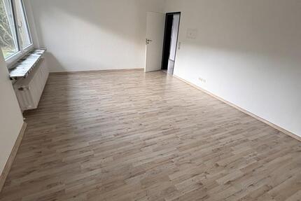 Wohnung Alt Duvenstedt - 3 Zimmer, 70 m&sup2;, 800&euro; | Angebot:26040370