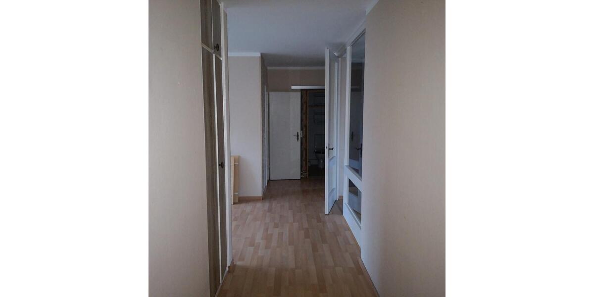 Etagenwohnung Rendsburg - 4 Zimmer, 85 m&sup2;, 185.000&euro; | Angebot:23527065