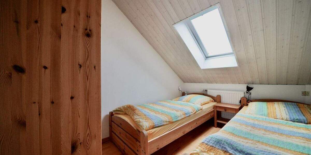 Mehrfamilienhaus, Wohnhaus Großwaabs Großwaabs - 8 Zimmer, 235 m&sup2;, 469.000&euro; | Angebot:25700576