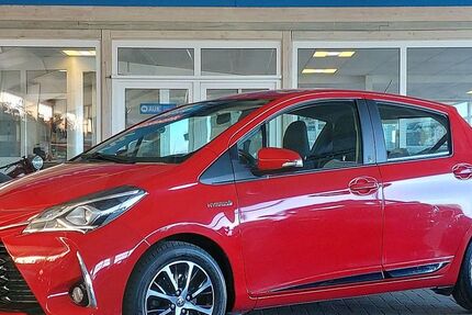 Toyota Yaris 64.598 km 13.990 &euro; Steinbergkirche 24972