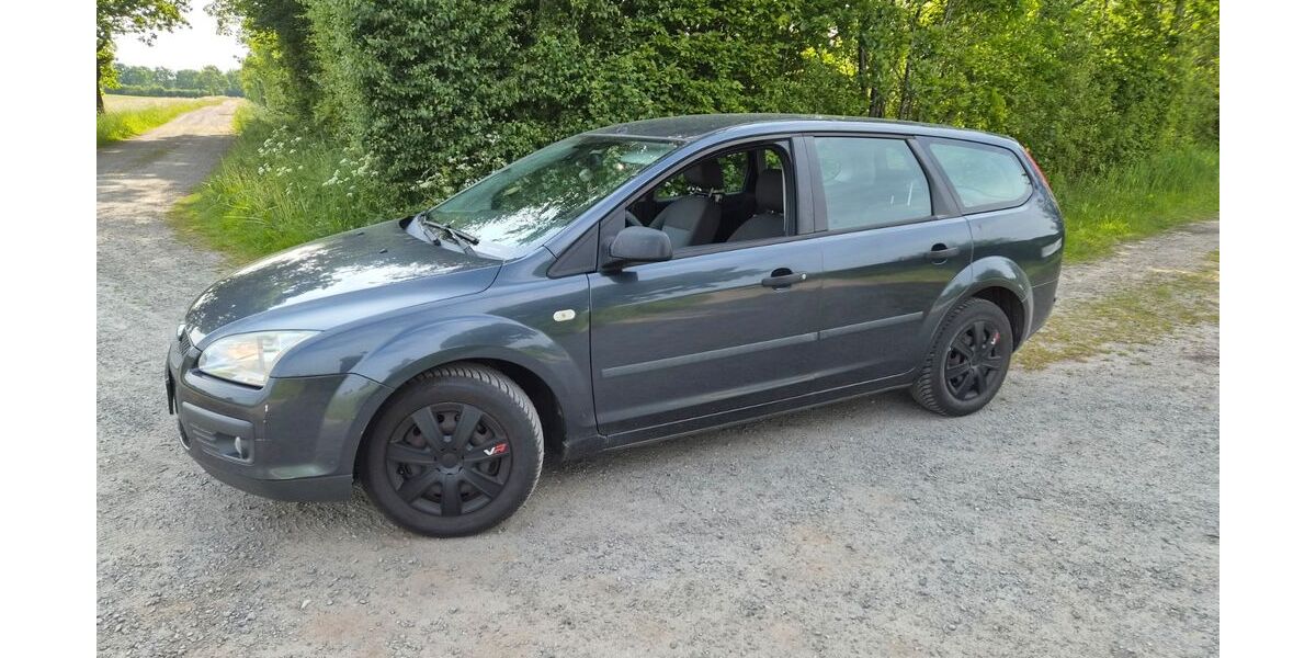 Ford Focus 299.500 km 2.500 &euro; Stolk 24890