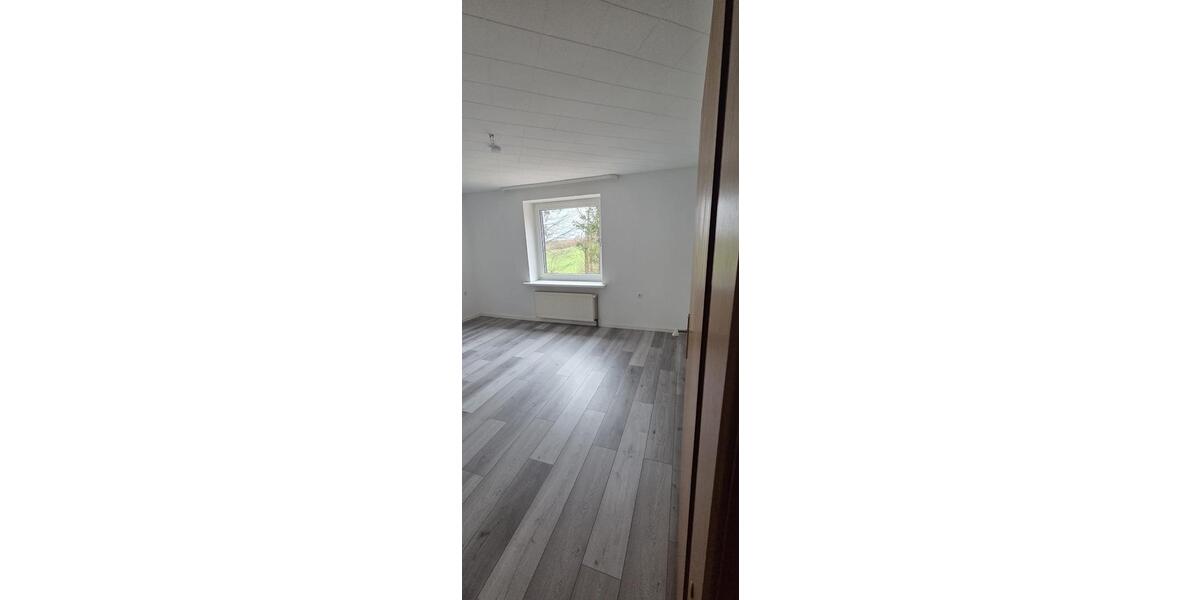 Etagenwohnung Brodersby-Goltoft Goltoft - 3 Zimmer, 75 m&sup2;, 900&euro; | Angebot:26236124
