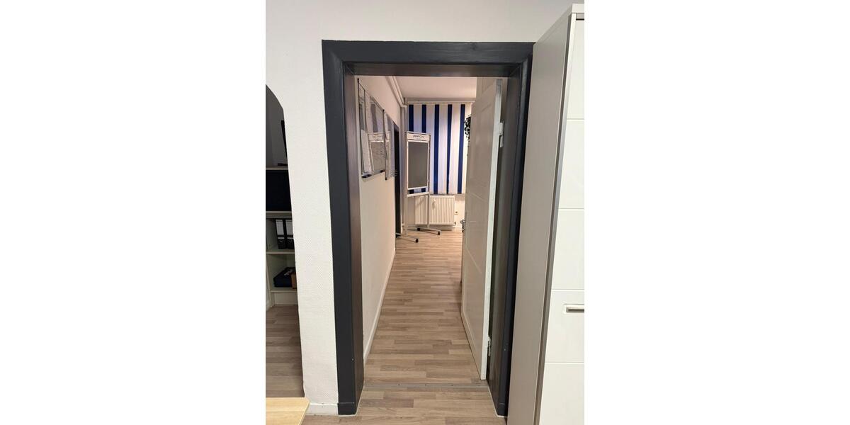 Gewerbeobjekt Schleswig - 300&euro; | Angebot:25056763