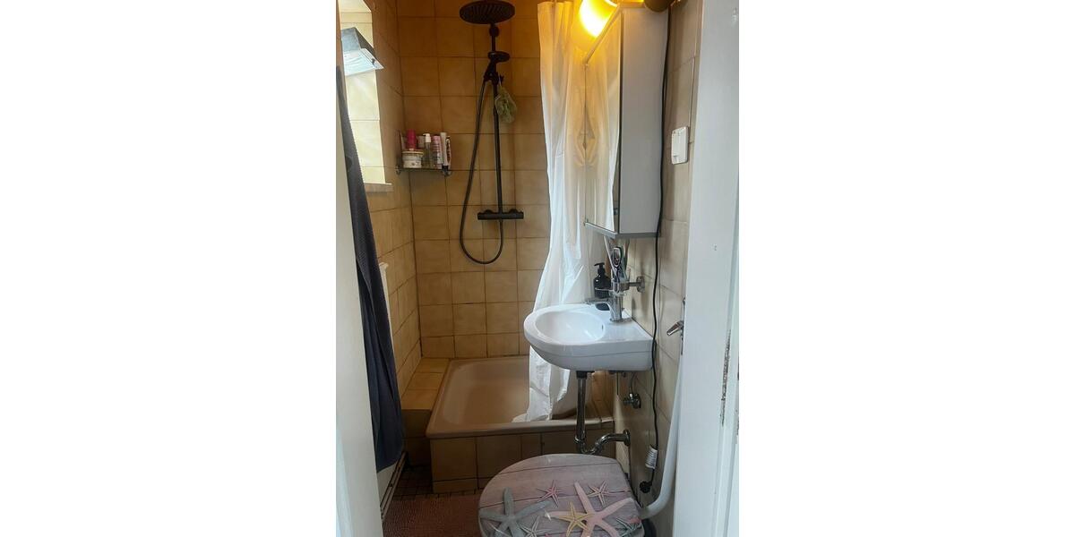 Erdgeschoßwohnung Büdelsdorf - 1 Zimmer, 28 m&sup2;, 305&euro; | Angebot:25869695