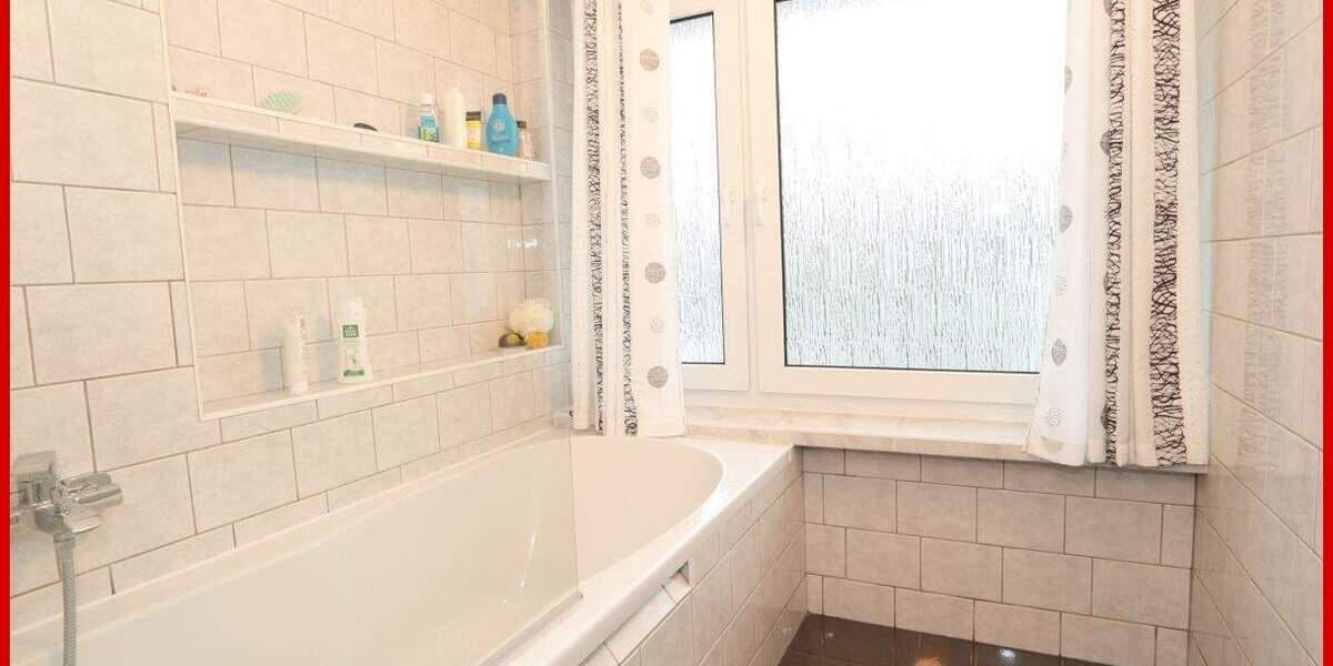 Mehrfamilienhaus, Wohnhaus Schleswig - 1 Zimmer, 258 m&sup2;, 450.000&euro; | Angebot:25745895