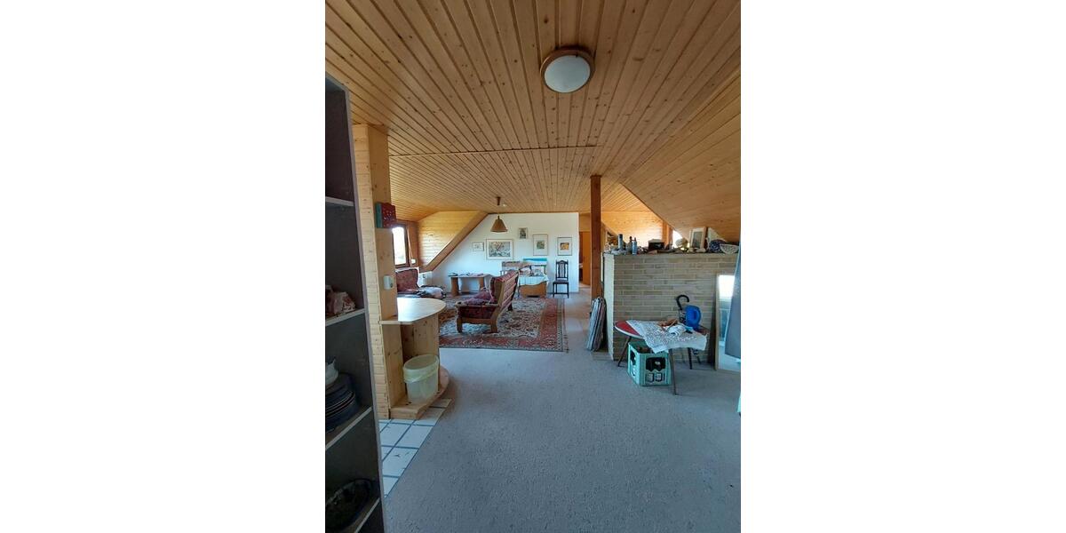 Dachgeschoßwohnung Dörphof - 3 Zimmer, 75 m&sup2;, 710&euro; | Angebot:26431411