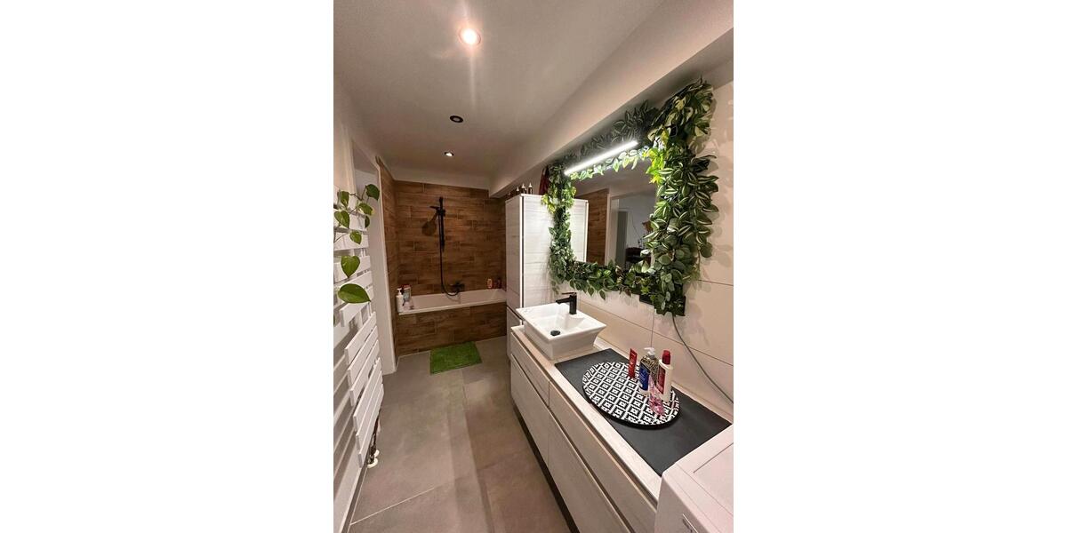 Mehrfamilienhaus, Wohnhaus Steinbergkirche - 10.5 Zimmer, 304 m&sup2;, 380.000&euro; | Angebot:25757469