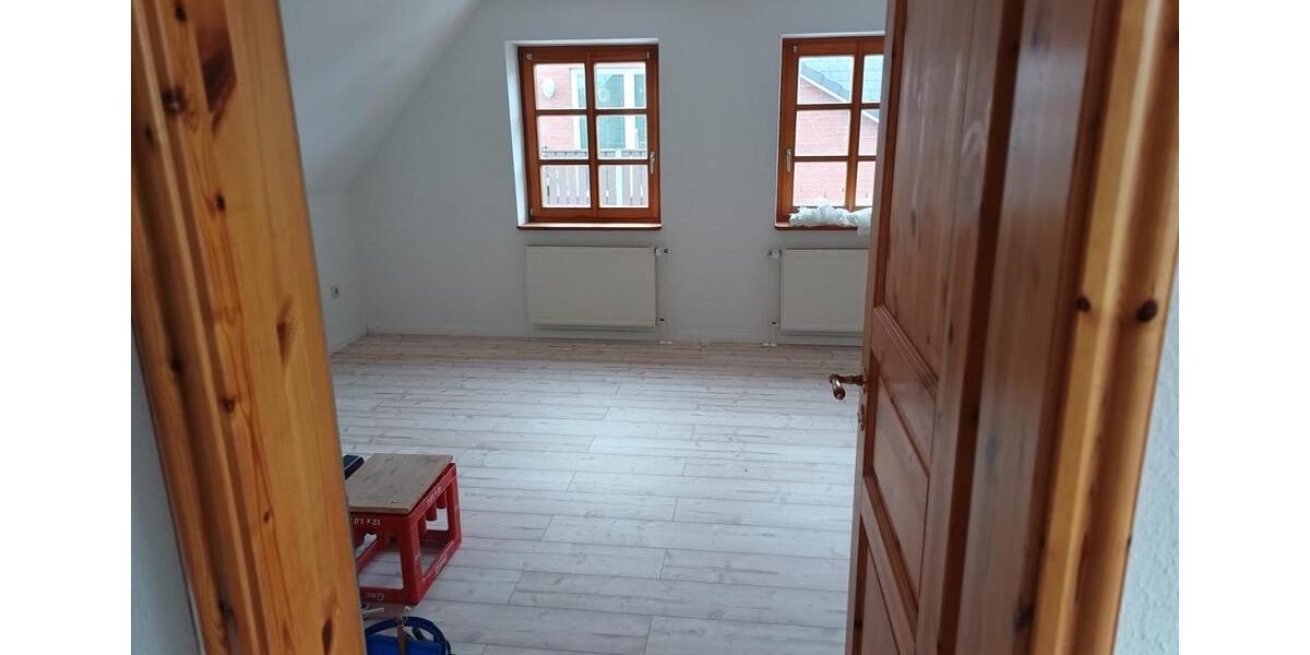 Einfamilienhaus Jübek - 3 Zimmer, 105 m&sup2;, 950&euro; | Angebot:25976843
