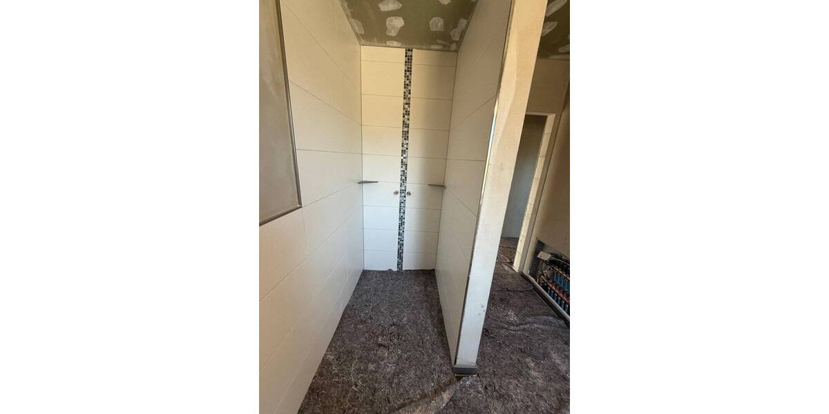 Etagenwohnung Steinbergkirche - 3 Zimmer, 77 m&sup2;, 990&euro; | Angebot:26419285