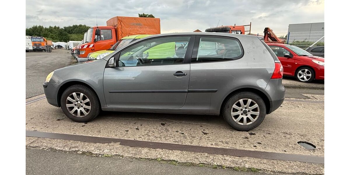 VW Golf 274.321 km 780 &euro; Rendsburg 24768