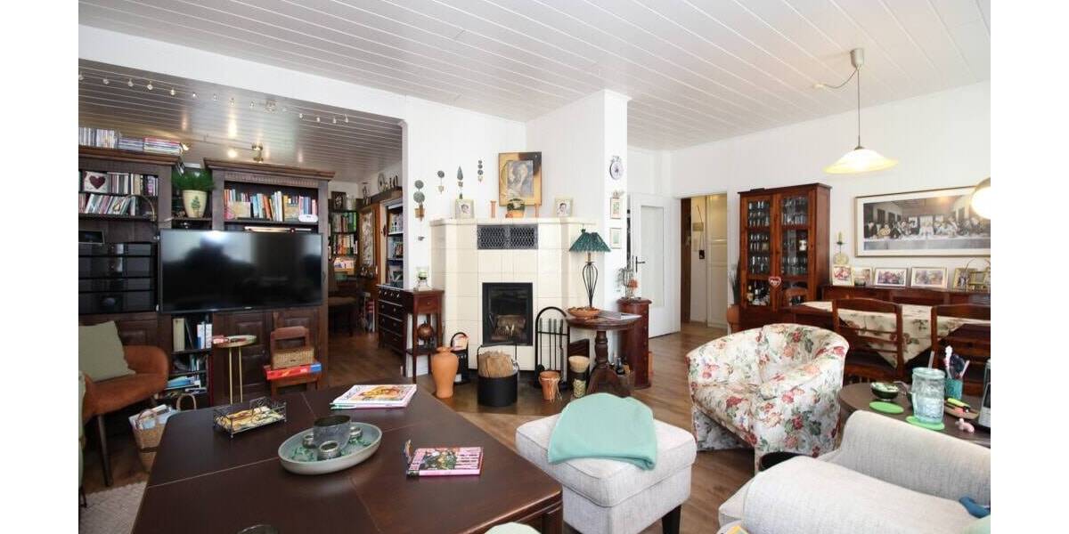 Einfamilienhaus Schleswig - 5 Zimmer, 140 m&sup2;, 275.000&euro; | Angebot:25671434