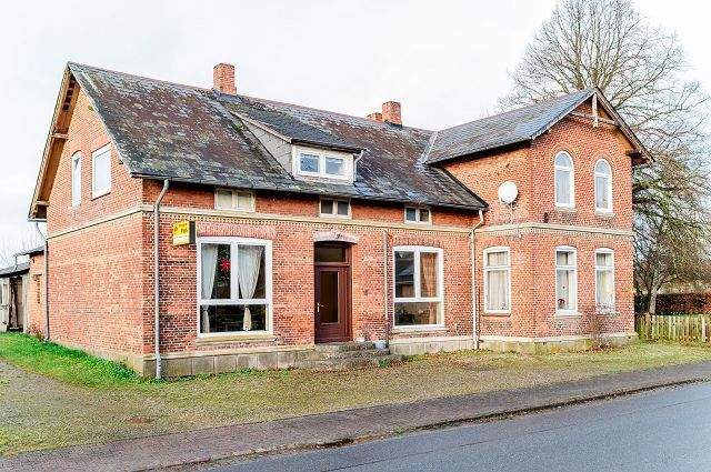 Einfamilienhaus Schnarup-Thumby Thumby - 1 Zimmer, 269 m&sup2;, 225.000&euro; | Angebot:25661140