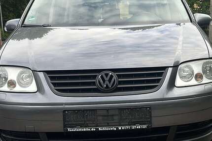 VW Touran 321.265 km 2.950 &euro; Schleswig 24837