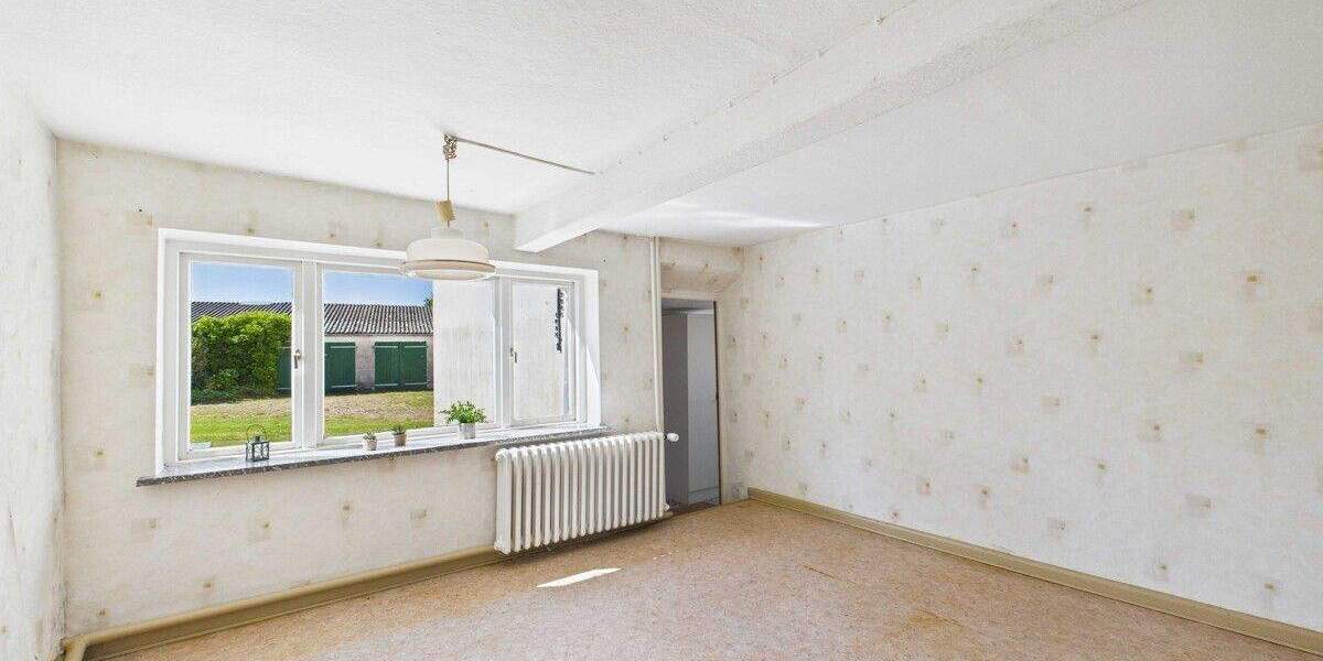 Mehrfamilienhaus, Wohnhaus Mohrkirch - 7 Zimmer, 142 m&sup2;, 189.000&euro; | Angebot:25663342