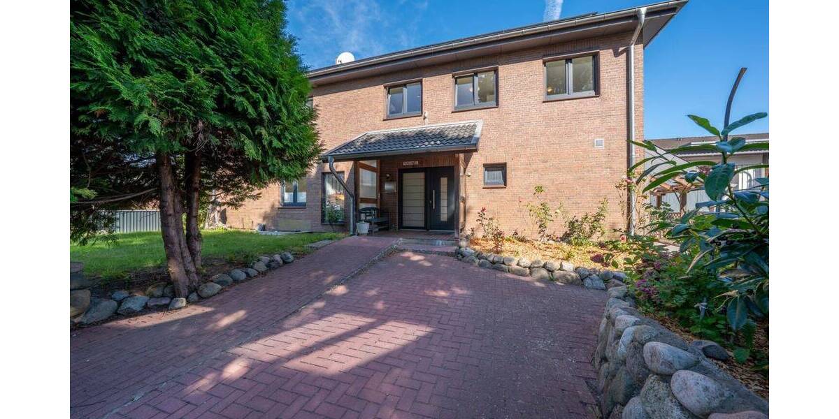 Mehrfamilienhaus, Wohnhaus Kropp - 9 Zimmer, 224 m&sup2;, 469.000&euro; | Angebot:25730186