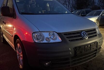 VW Caddy 223.842 km 5.980 &euro; Rendsburg ja 24768