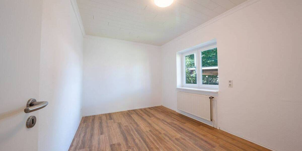 Mehrfamilienhaus, Wohnhaus Kropp - 9 Zimmer, 224 m&sup2;, 469.000&euro; | Angebot:25730186