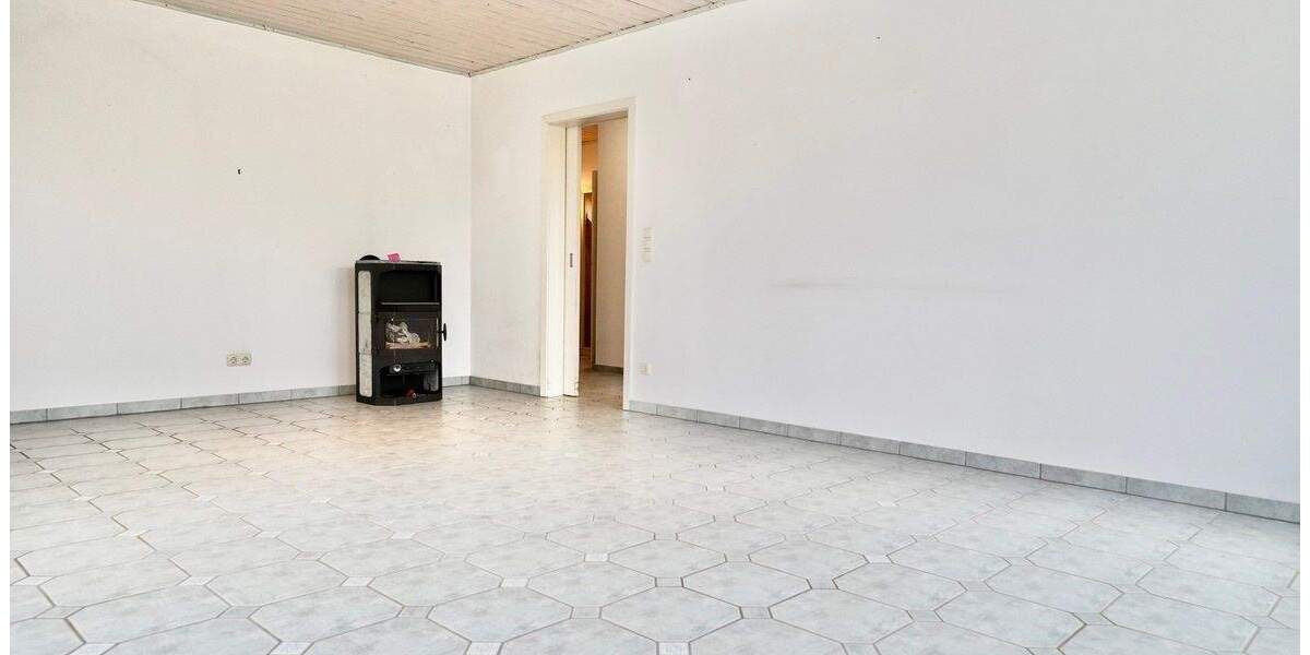 Mehrfamilienhaus, Wohnhaus Großwaabs Großwaabs - 8 Zimmer, 235 m&sup2;, 469.000&euro; | Angebot:25700558