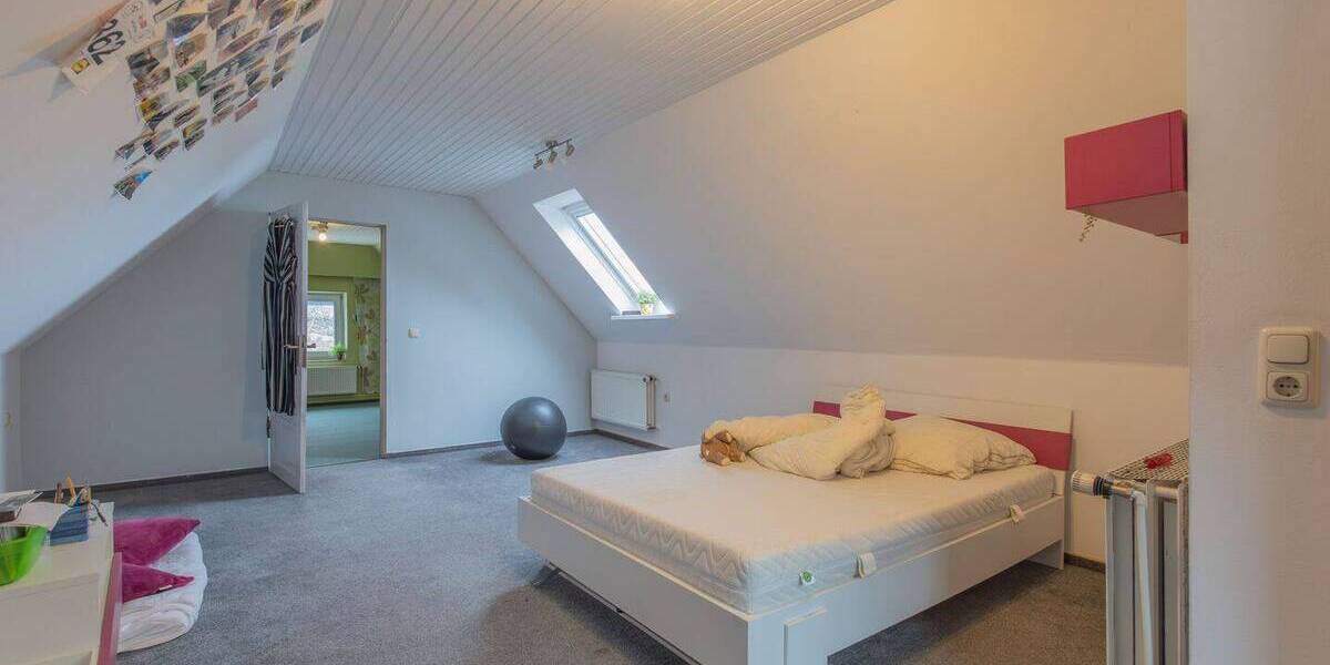 Mehrfamilienhaus, Wohnhaus Fockbek - 6 Zimmer, 200 m&sup2;, 1.490&euro; | Angebot:26433587