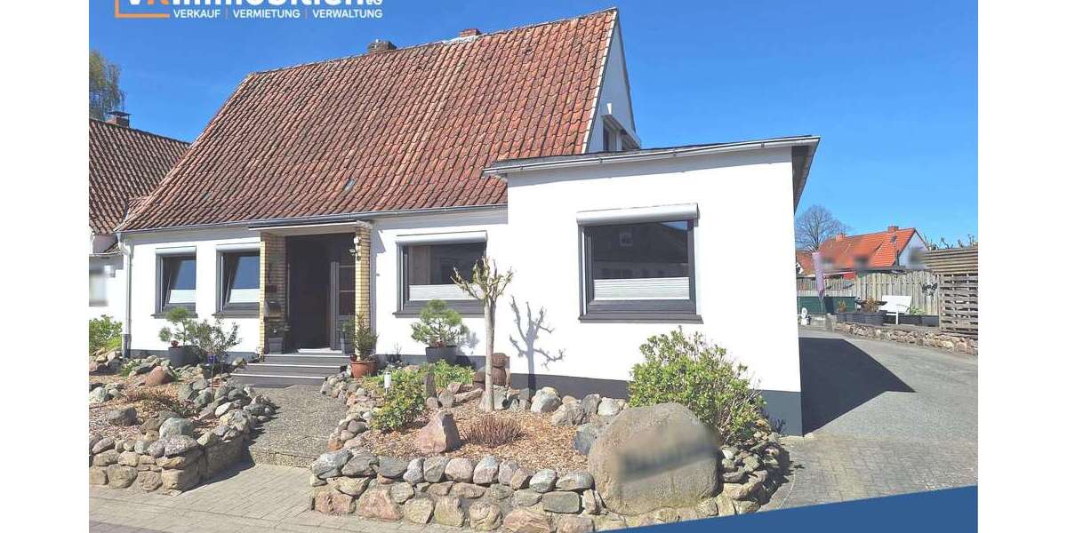 Einfamilienhaus Schleswig - 5 Zimmer, 145 m&sup2;, 219.000&euro; | Angebot:26621411