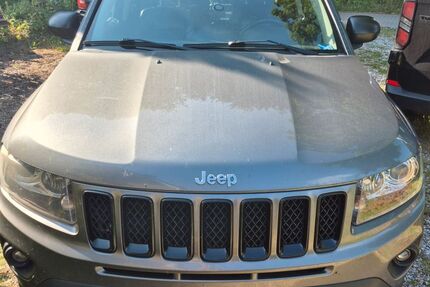 Jeep Compass 172.000 km 3.899 &euro; Ostenfeld 24790